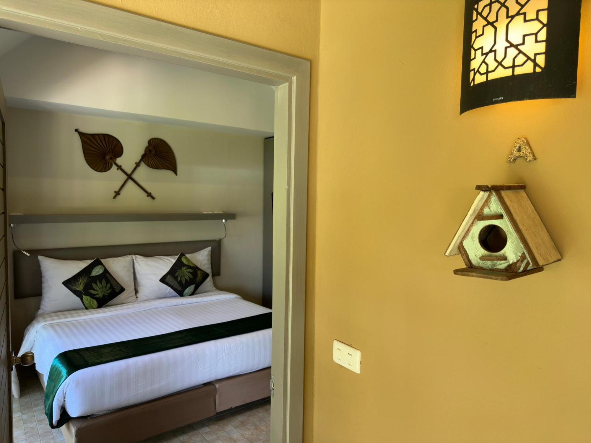 Sakoo Valley Naithon Beach Exterior foto