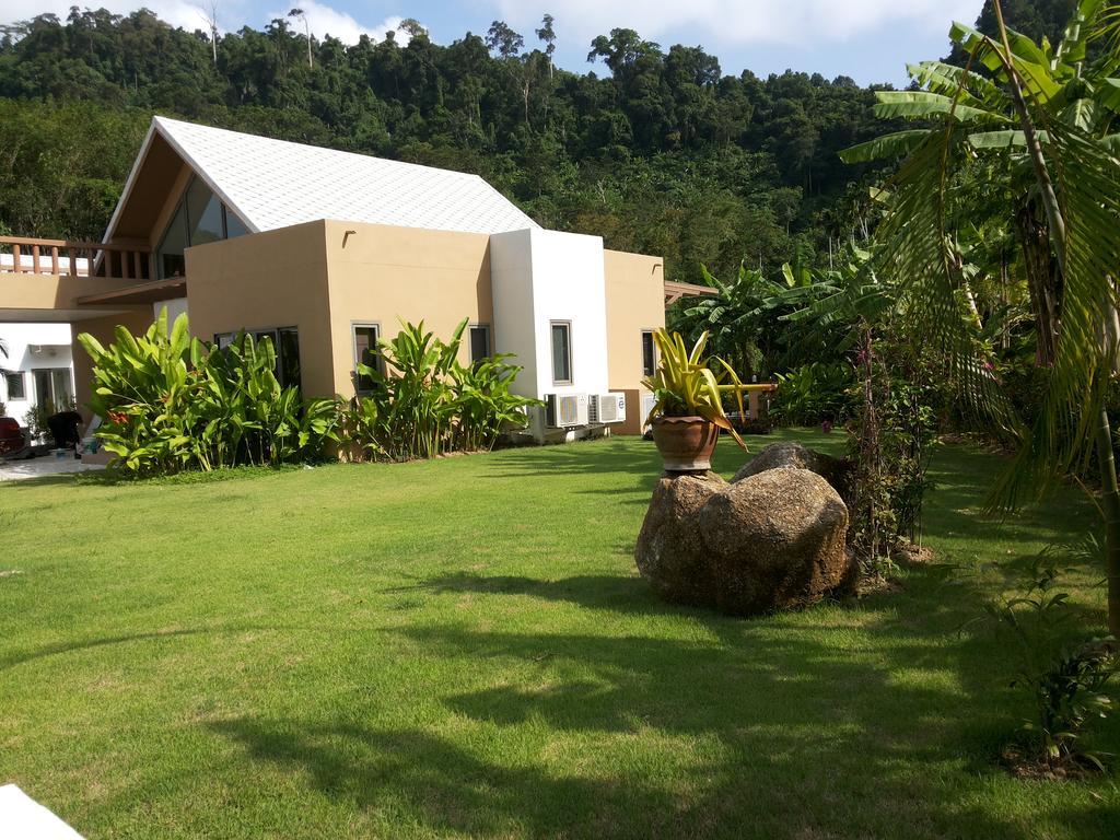 Sakoo Valley Naithon Beach Exterior foto
