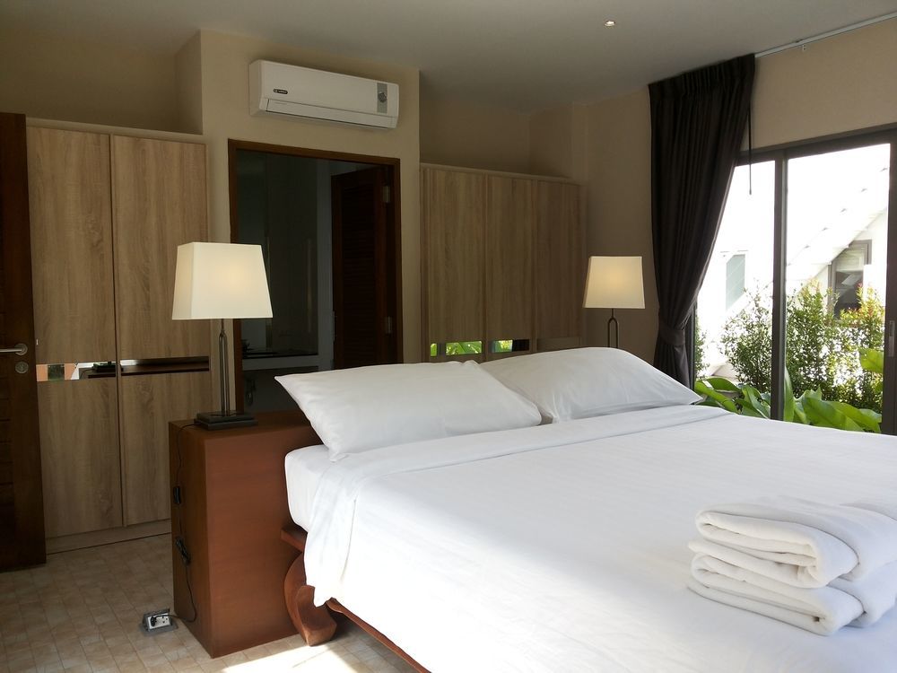 Sakoo Valley Naithon Beach Exterior foto