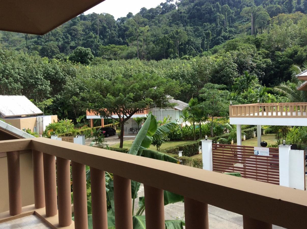 Sakoo Valley Naithon Beach Exterior foto